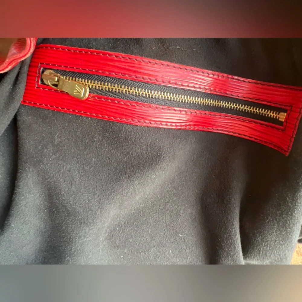 Louis‎ Vuitton Epi Noe Shoulder Bag Red Blue Green Authentic Vintage W Dust Bag - Picture 12 of 14